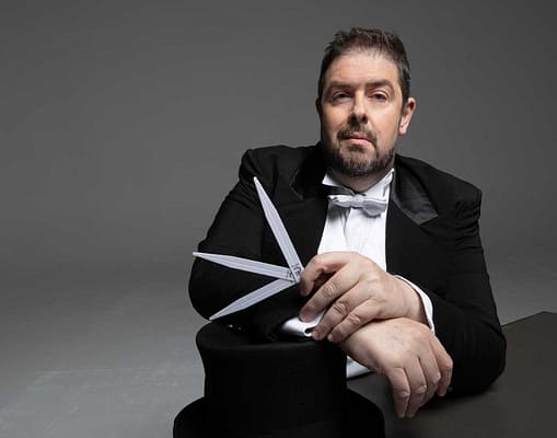 Master Perfumer Chris Maurice